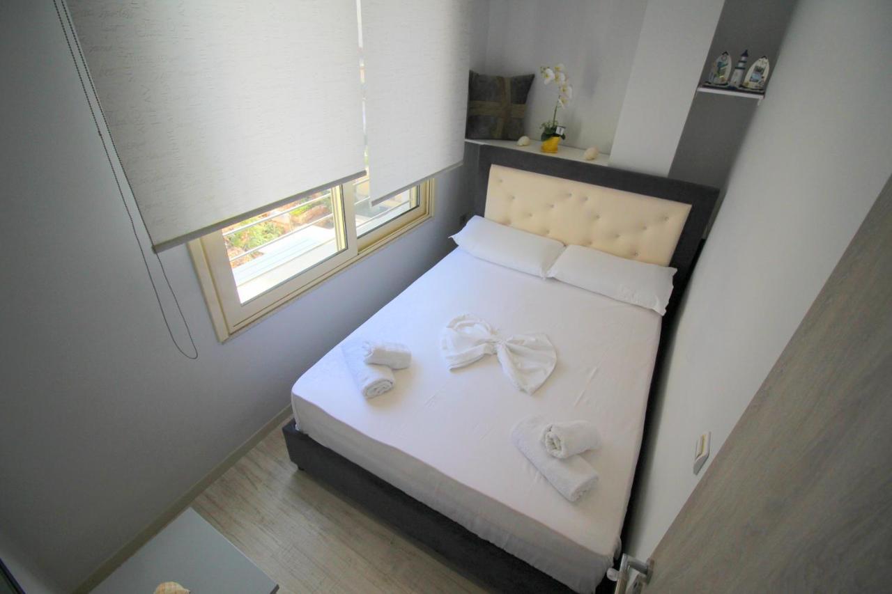 Luxury Seafront Apartments Saranda Zewnętrze zdjęcie