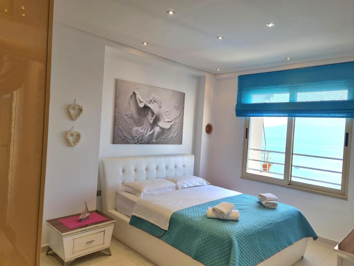 Luxury Seafront Apartments Saranda Zewnętrze zdjęcie